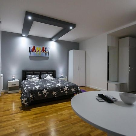 Manirosi 3 Apartman Суботица Экстерьер фото